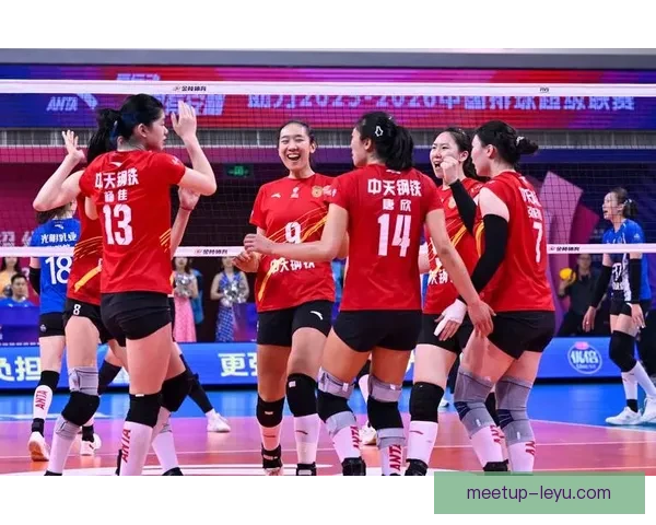 中国女排奋力拼搏夺得亚锦赛冠军展现新赛季强势风采